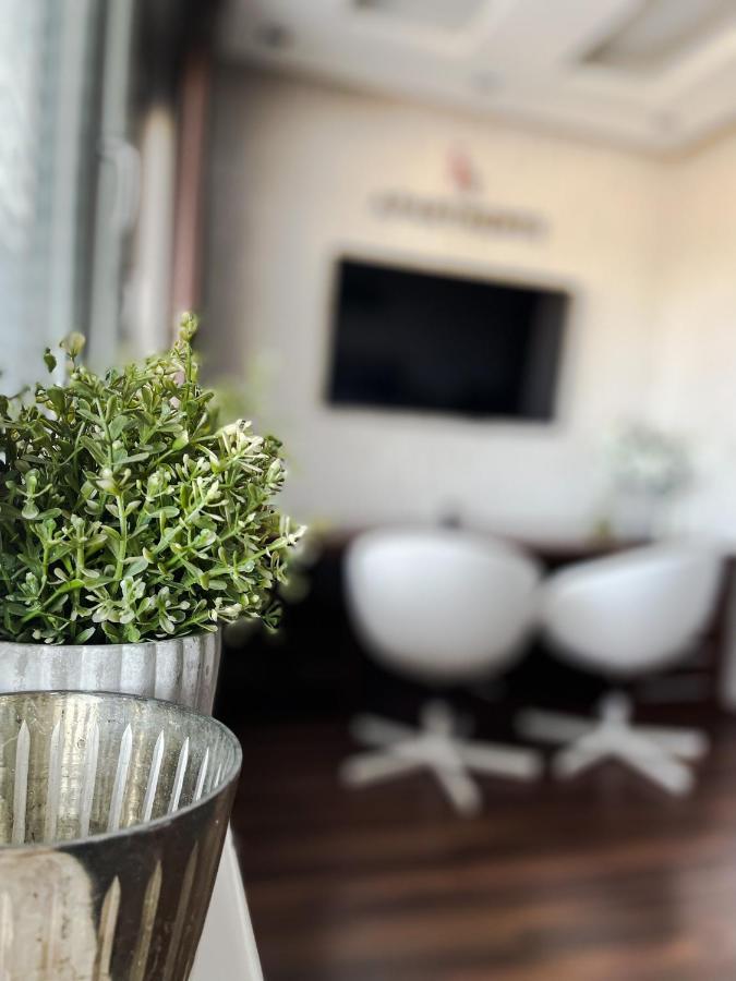 Apartment Lupacova Prague Ngoại thất bức ảnh